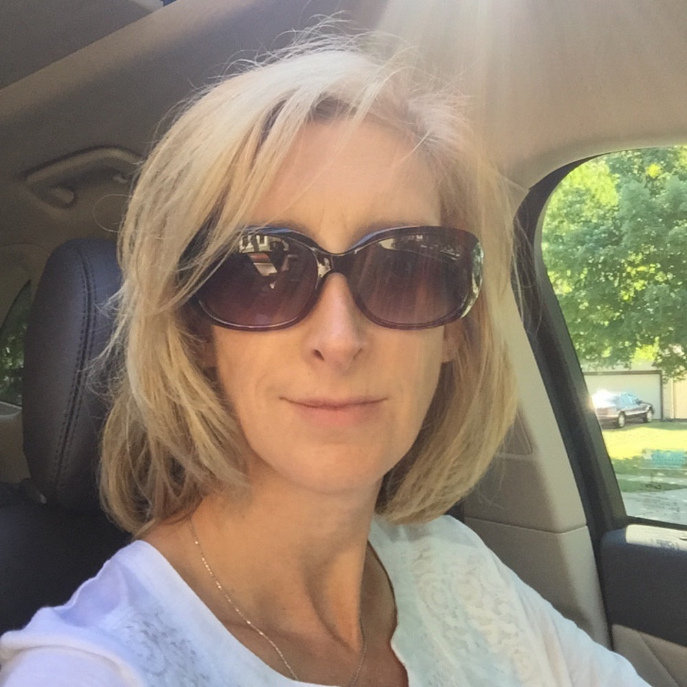 Meet your Posher, Jacqueline